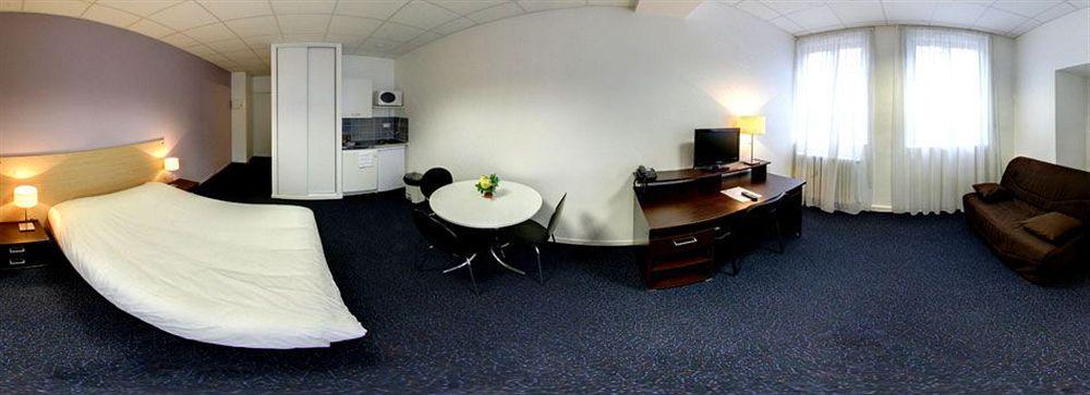 Kosy Appart'Hotels - Le Cours Moreau มากง ภายนอก รูปภาพ